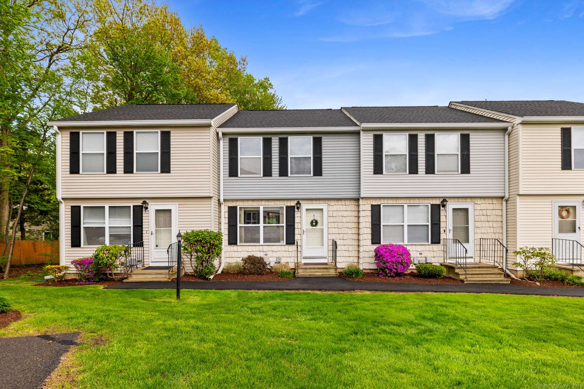 27 Summersweet Drive #27, Glastonbury, CT 06033