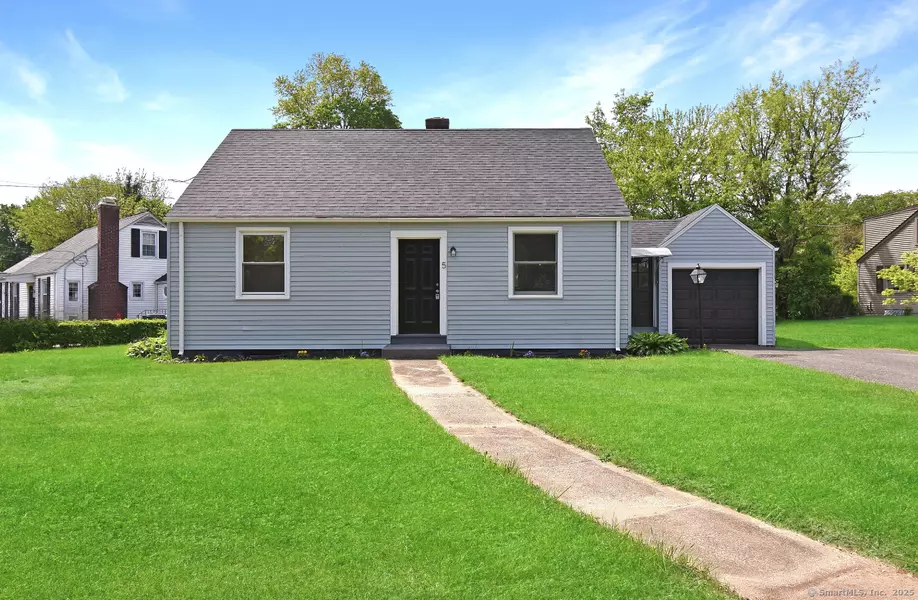 5 Roberge Road, Bristol, CT 06010