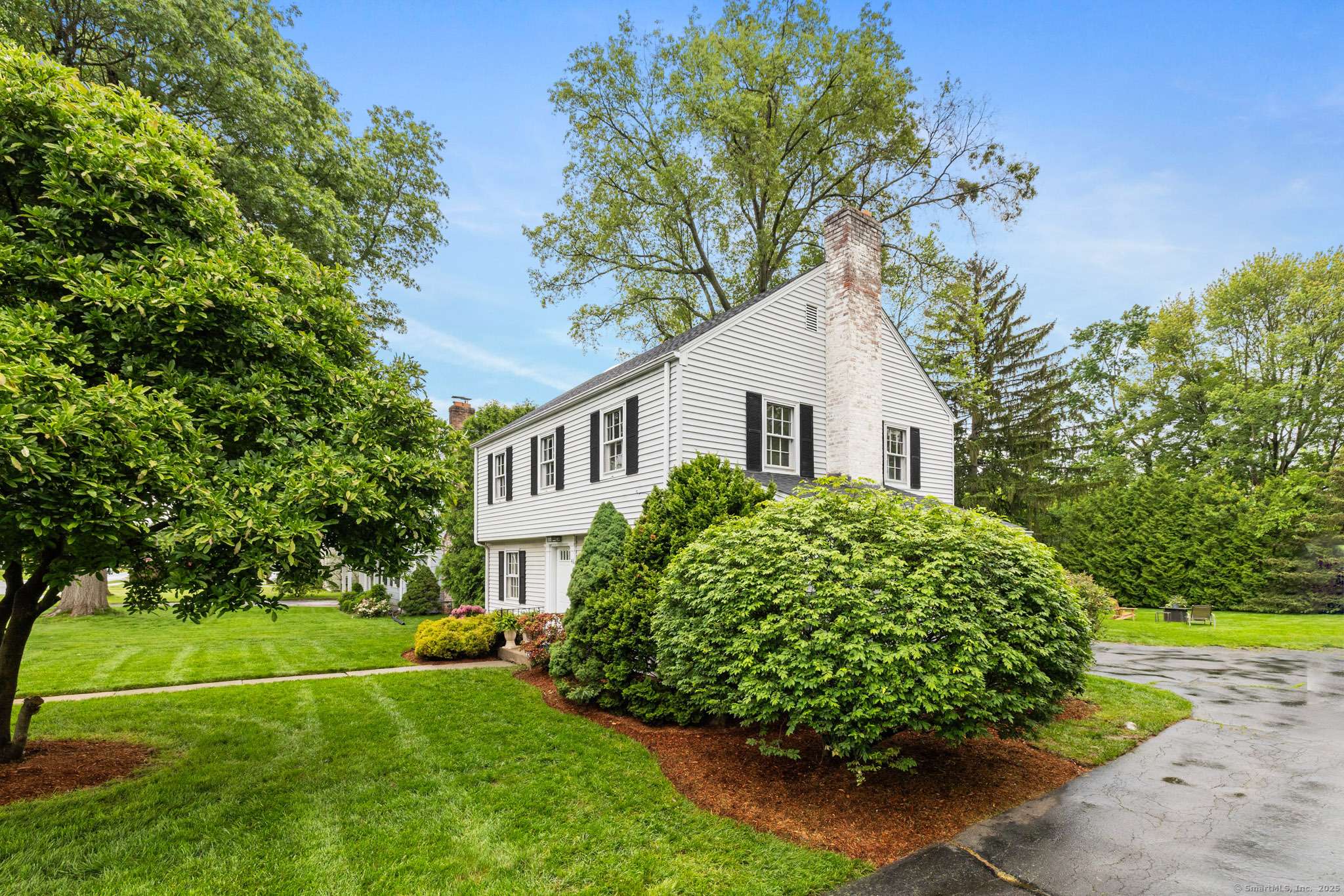 West Hartford, CT 06107,46 Glenbrook Road