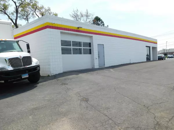 Windsor Locks, CT 06096,592 Elm Street