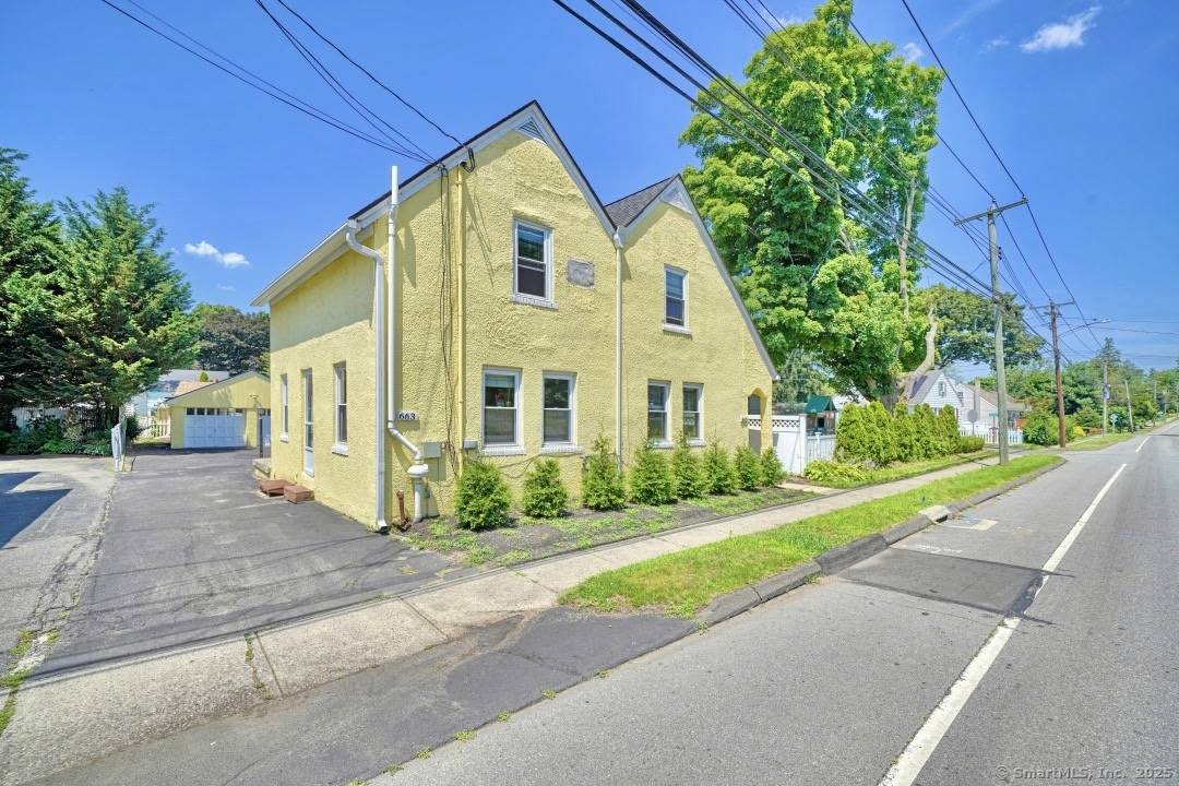 661 East Main Street, Stratford, CT 06614