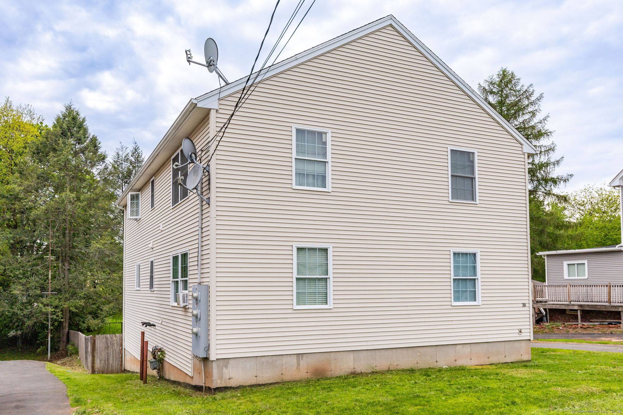 New Britain, CT 06051,38 Fairview Street
