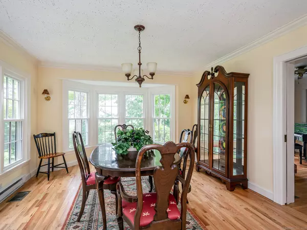 Warren, CT 06777,61 Curtiss Road