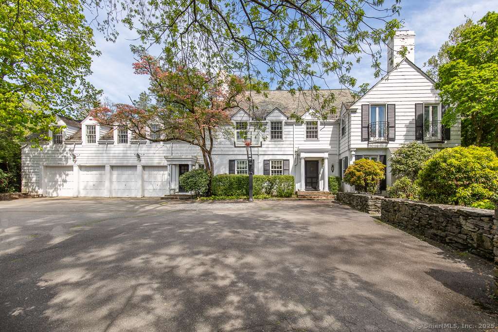 37 Hunting Hill Road, Woodbridge, CT 06525