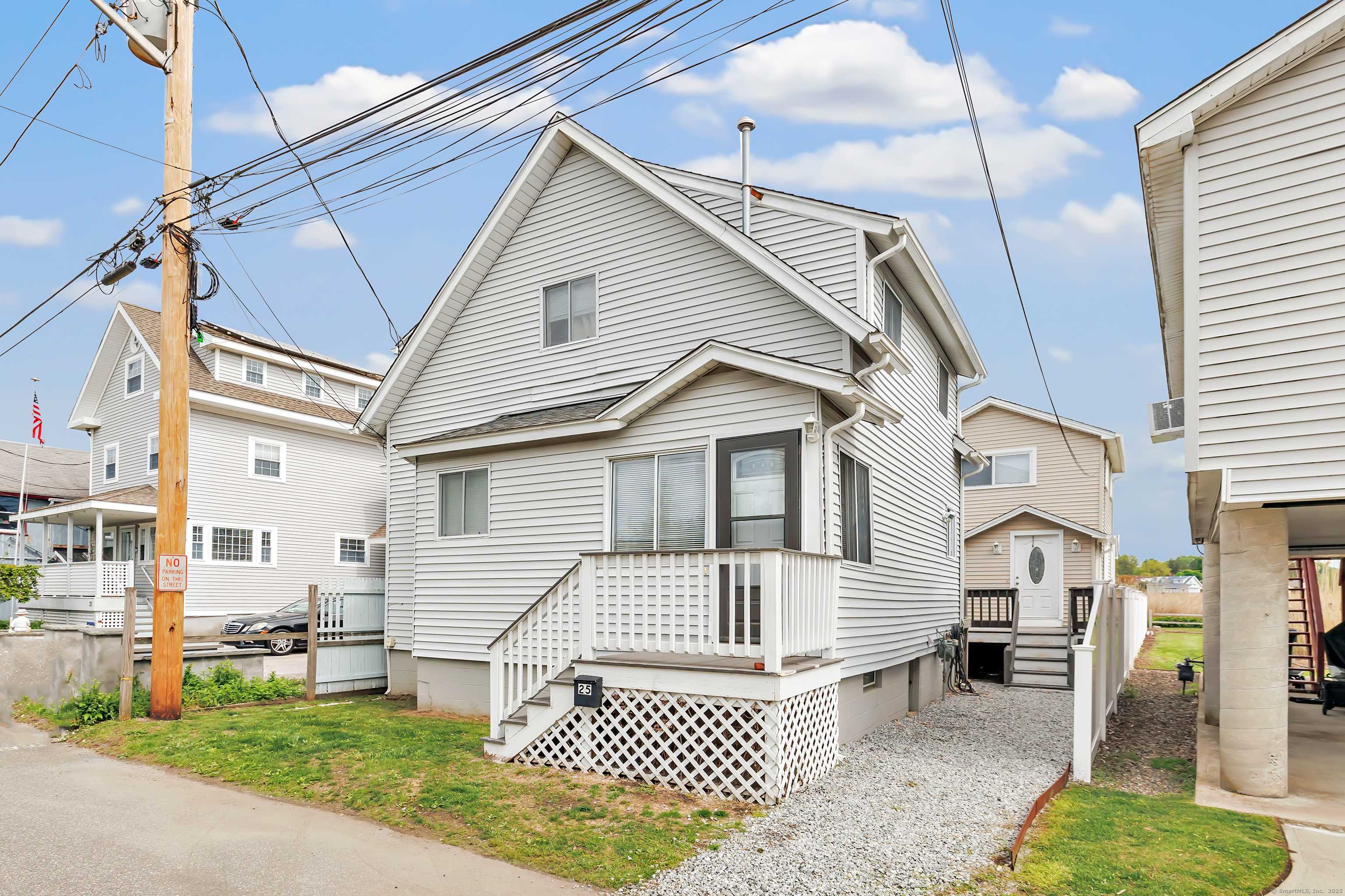 Milford, CT 06460,25 Maddox Avenue