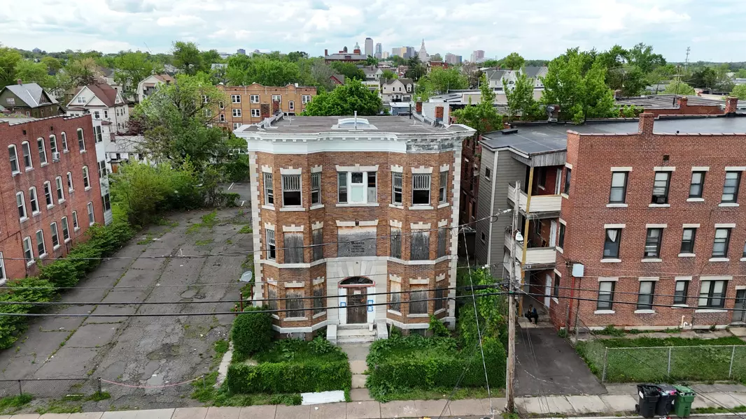 12-14 South Street, Hartford, CT 06114
