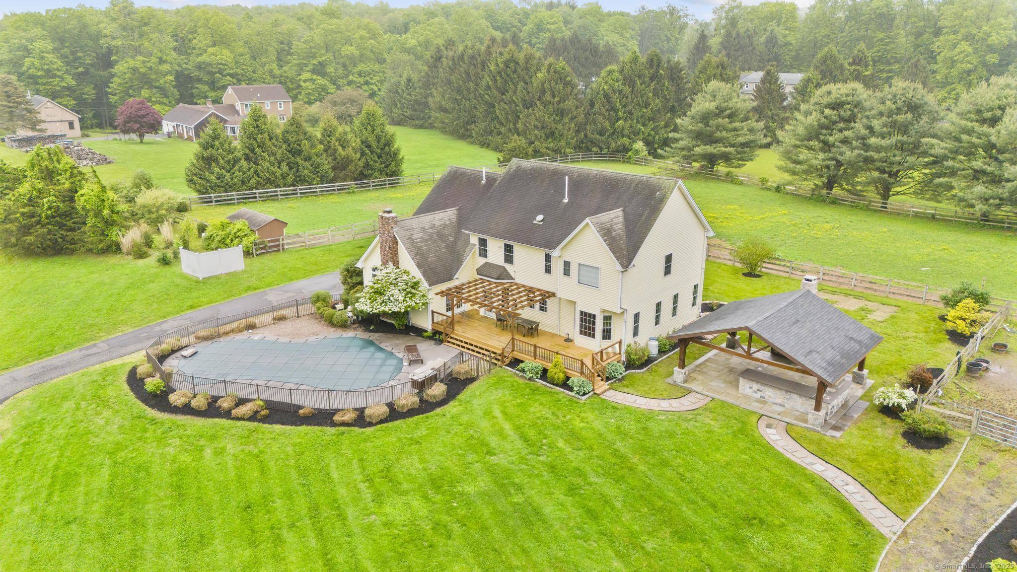 94 Cooks Lane, Guilford, CT 06437