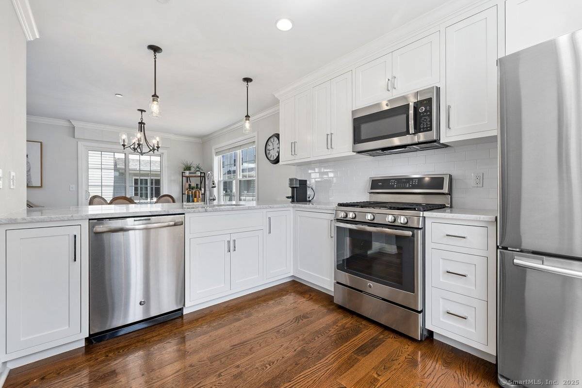 Stamford, CT 06905,20 3rd Street #4