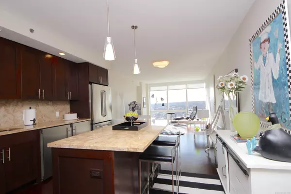 Stamford, CT 06901,1 Broad Street #17C