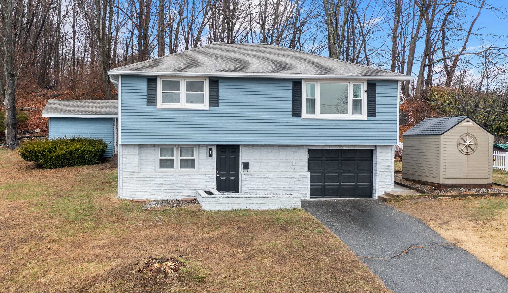 20 Rosengarten Drive, Waterbury, CT 06704