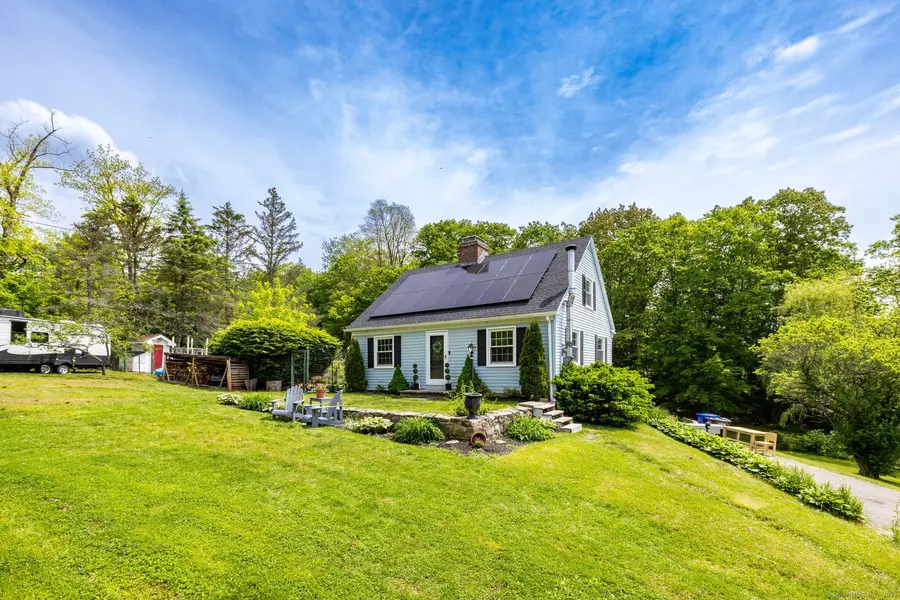 50 Manchester Heights, Winchester, CT 06098