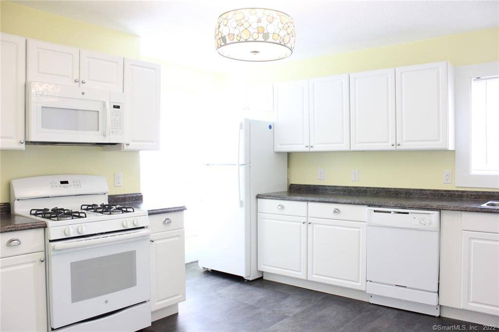 New Haven, CT 06511,52 Beers Street #2