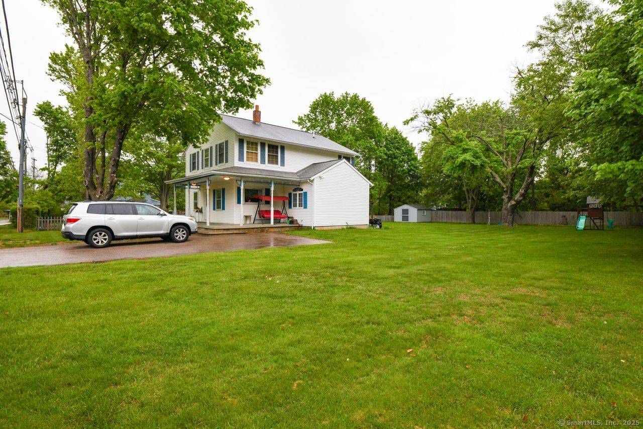 Waterford, CT 06385,6 Oswegatchie Road