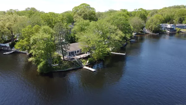 49 Shore Drive, Old Lyme, CT 06371