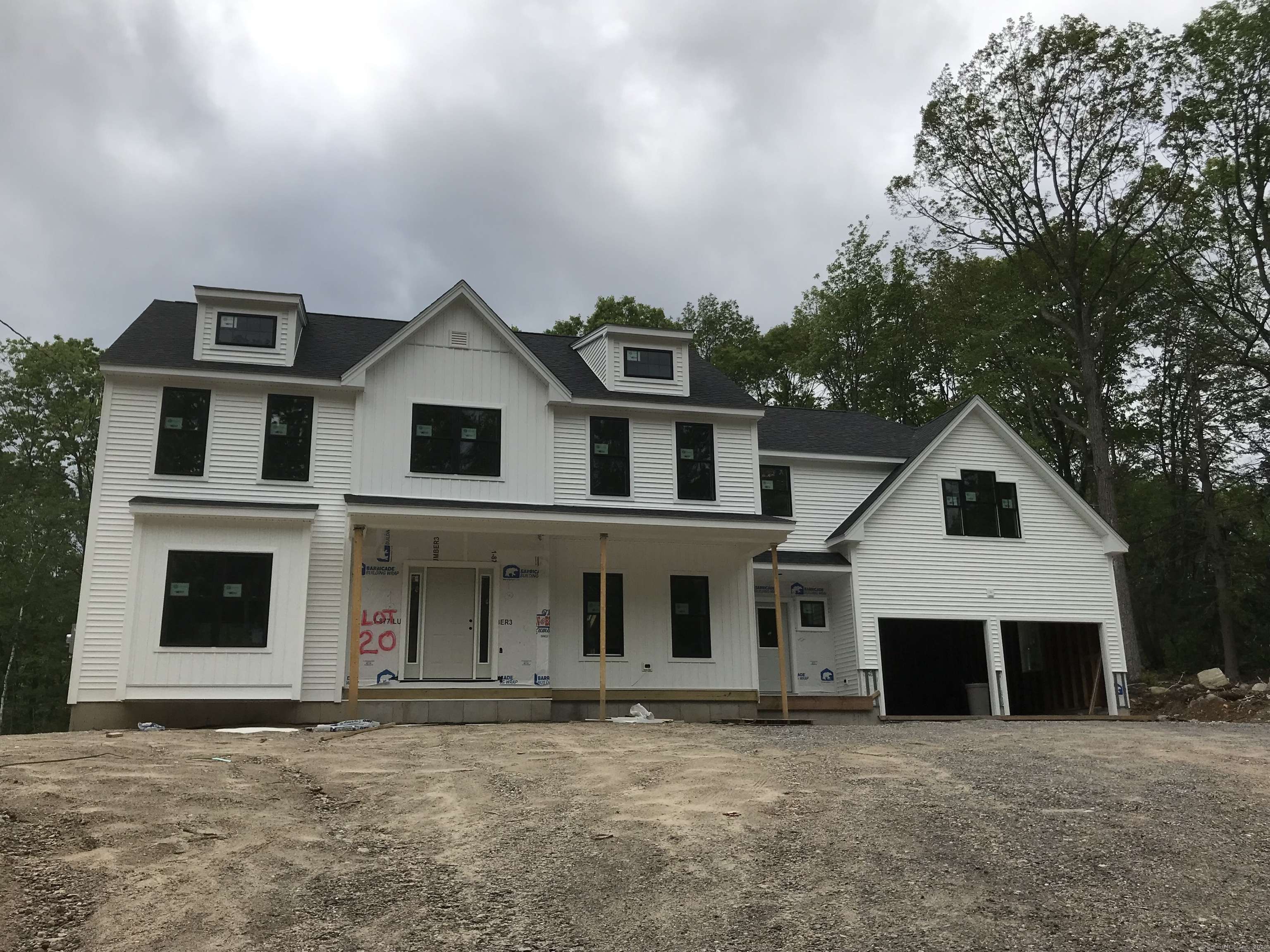 31 Jerome Avenue, Burlington, CT 06013