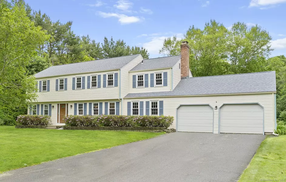 8 Michael Road, Simsbury, CT 06070