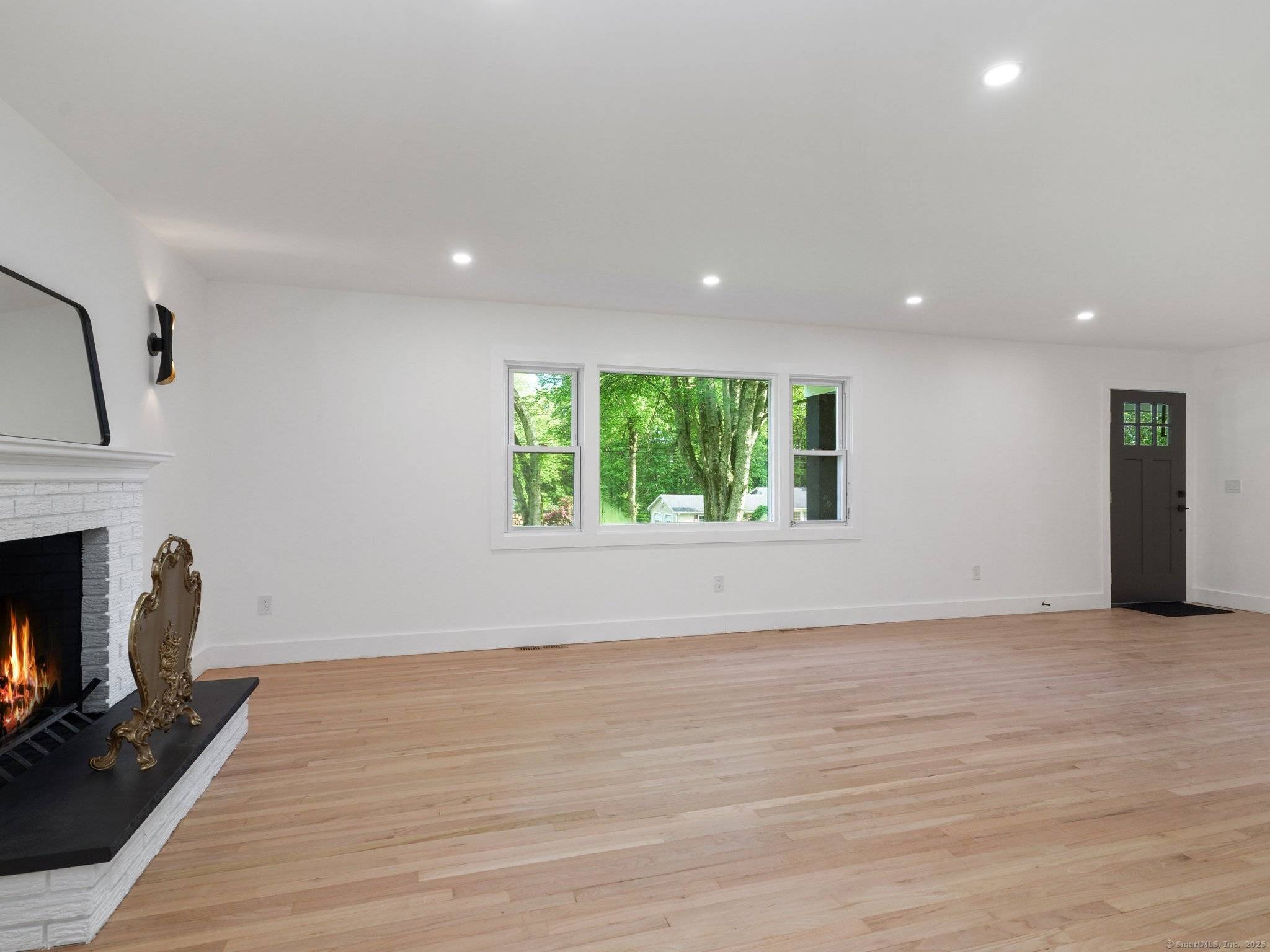 Trumbull, CT 06611,279 Beacon Hill Road