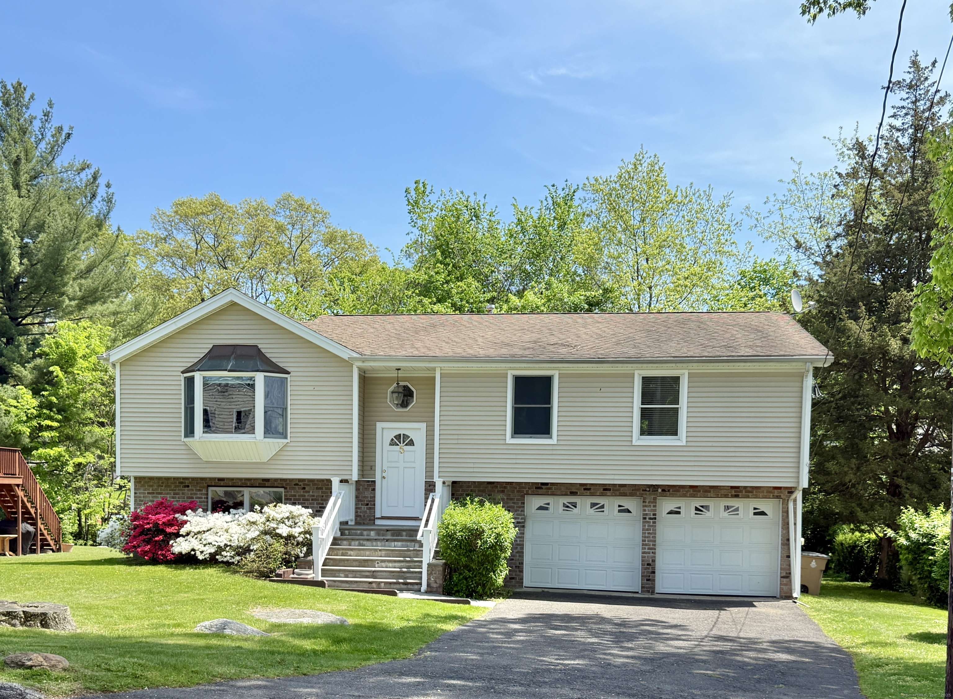 5 Amherst Place, Stamford, CT 06902
