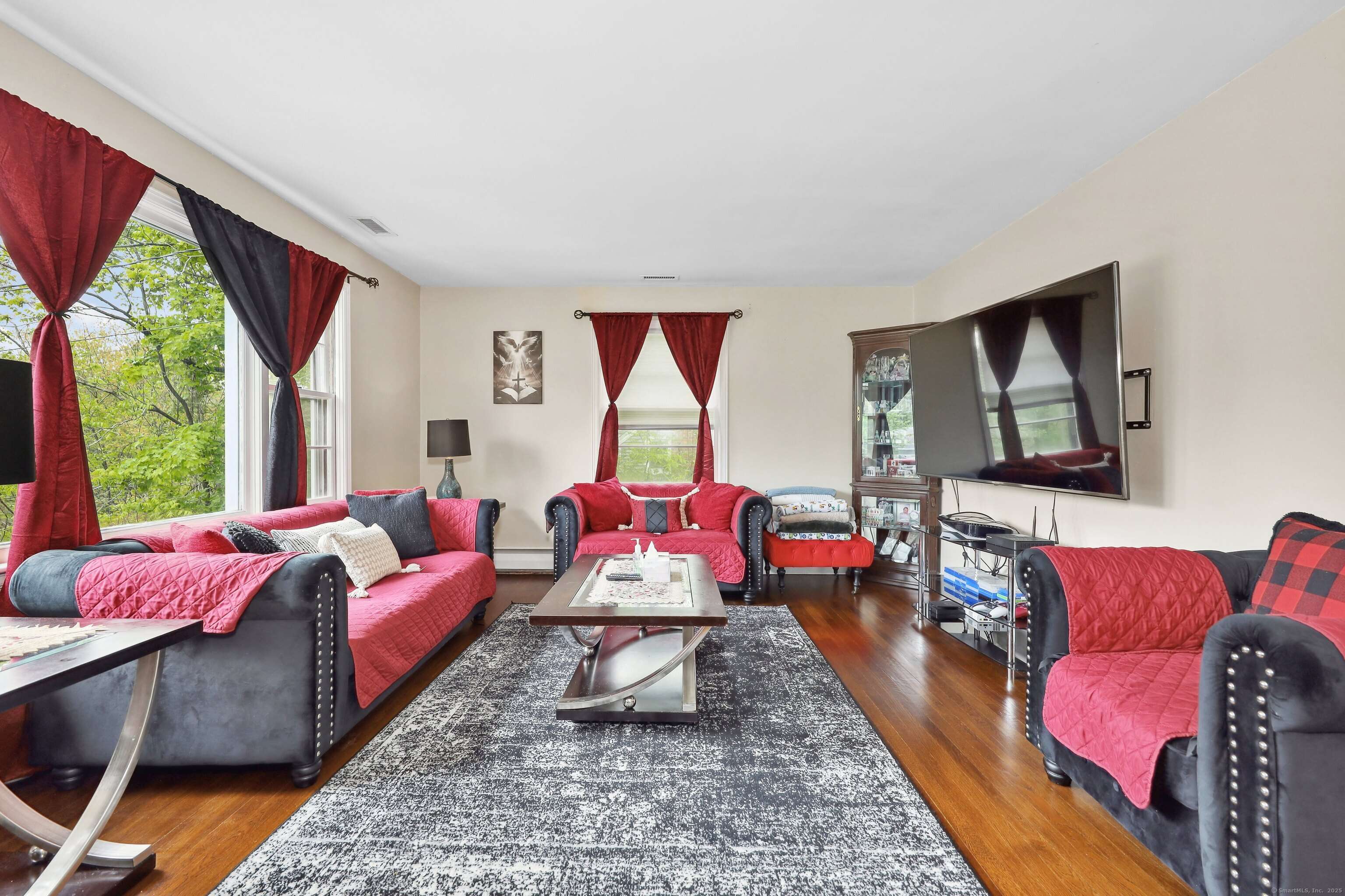 Middlebury, CT 06762,105 Jericho Road