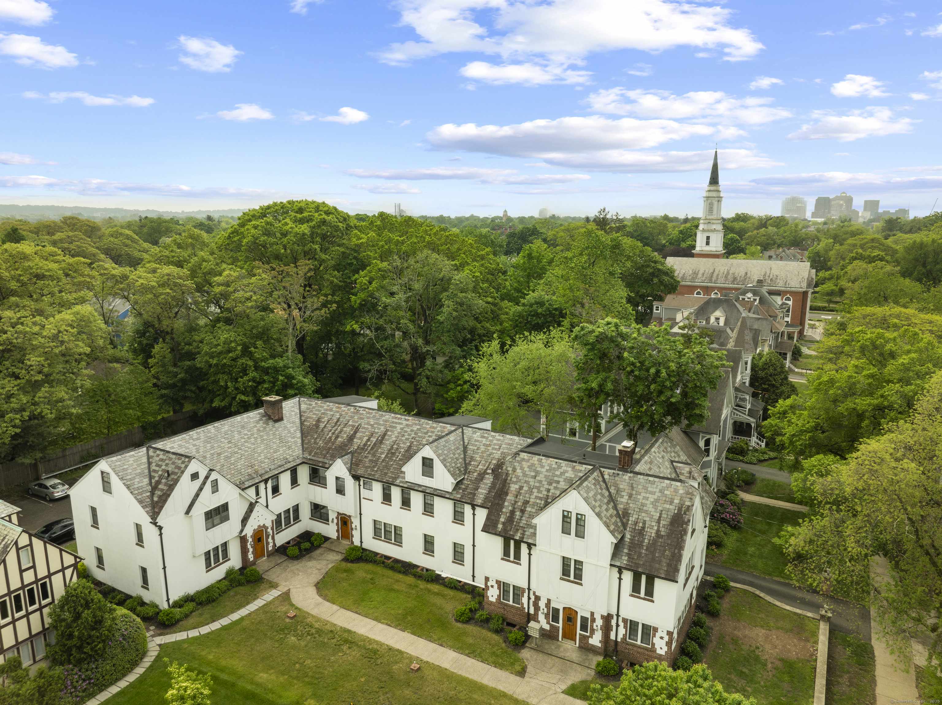 623 Whitney Avenue, New Haven, CT 06511
