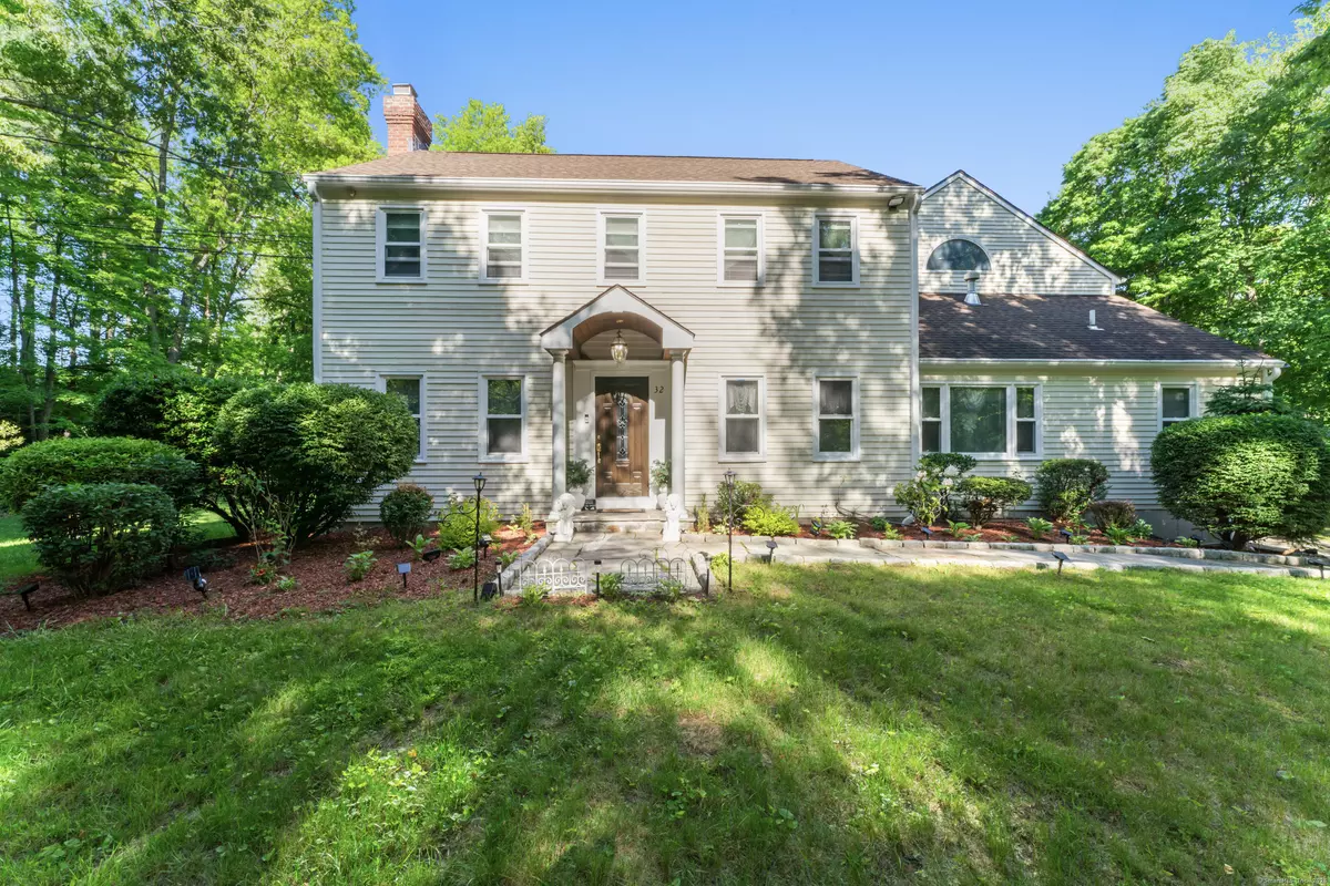 Newtown, CT 06470,32 Echo Valley Road