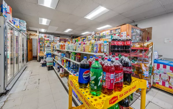 Waterbury, CT 06708,151 Highland Avenue