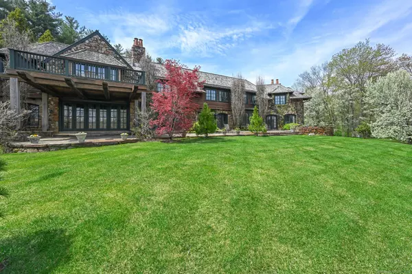 118 John Street, Greenwich, CT 06831