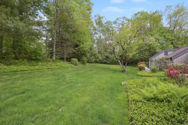 787 Heritage Village #A, Southbury, CT 06488