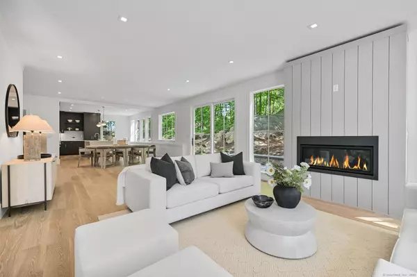 Westport, CT 06880,171 & 169 Compo Road South