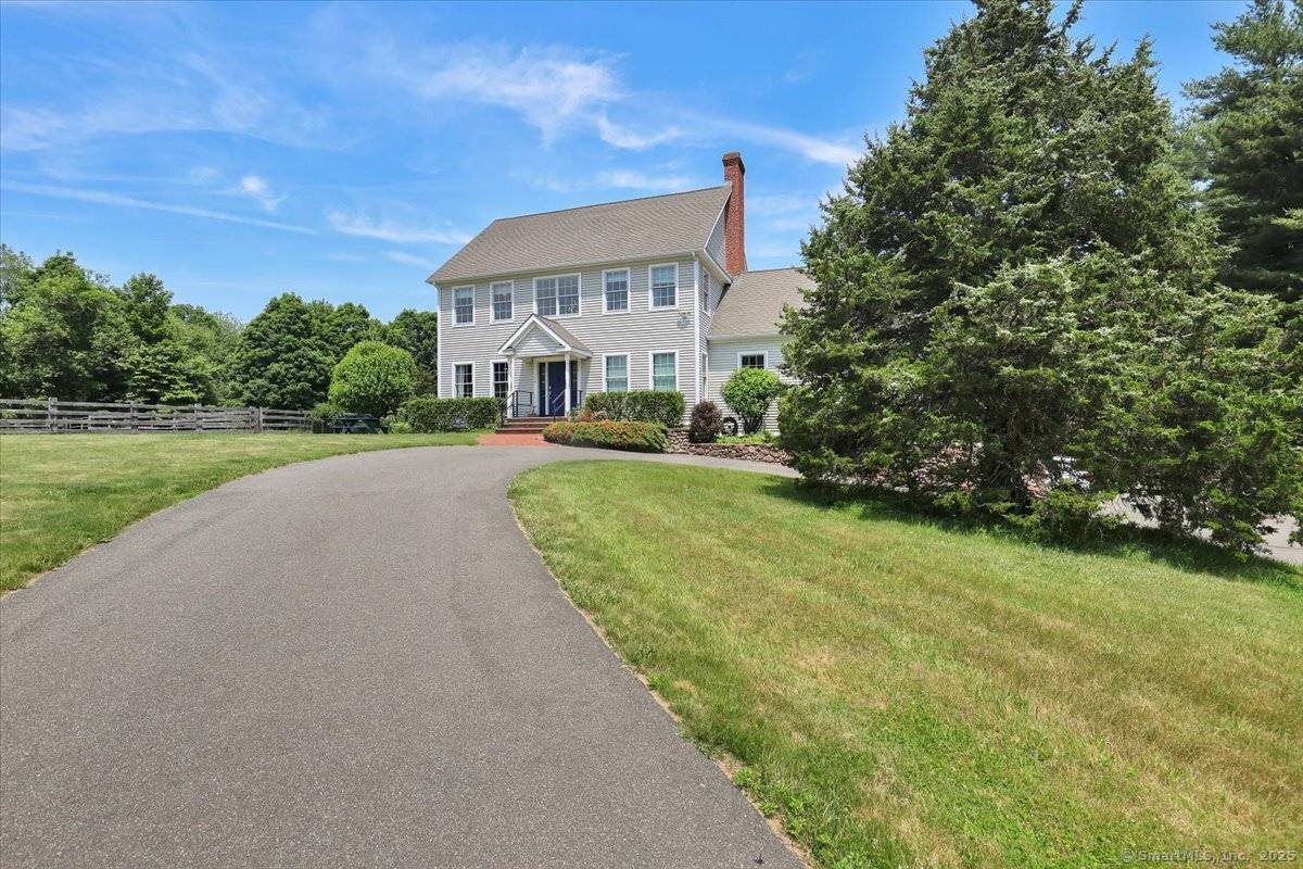 Middletown, CT 06457,100 Round Hill Road