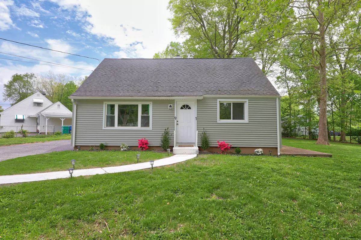 Bloomfield, CT 06002,91 East Harold Street