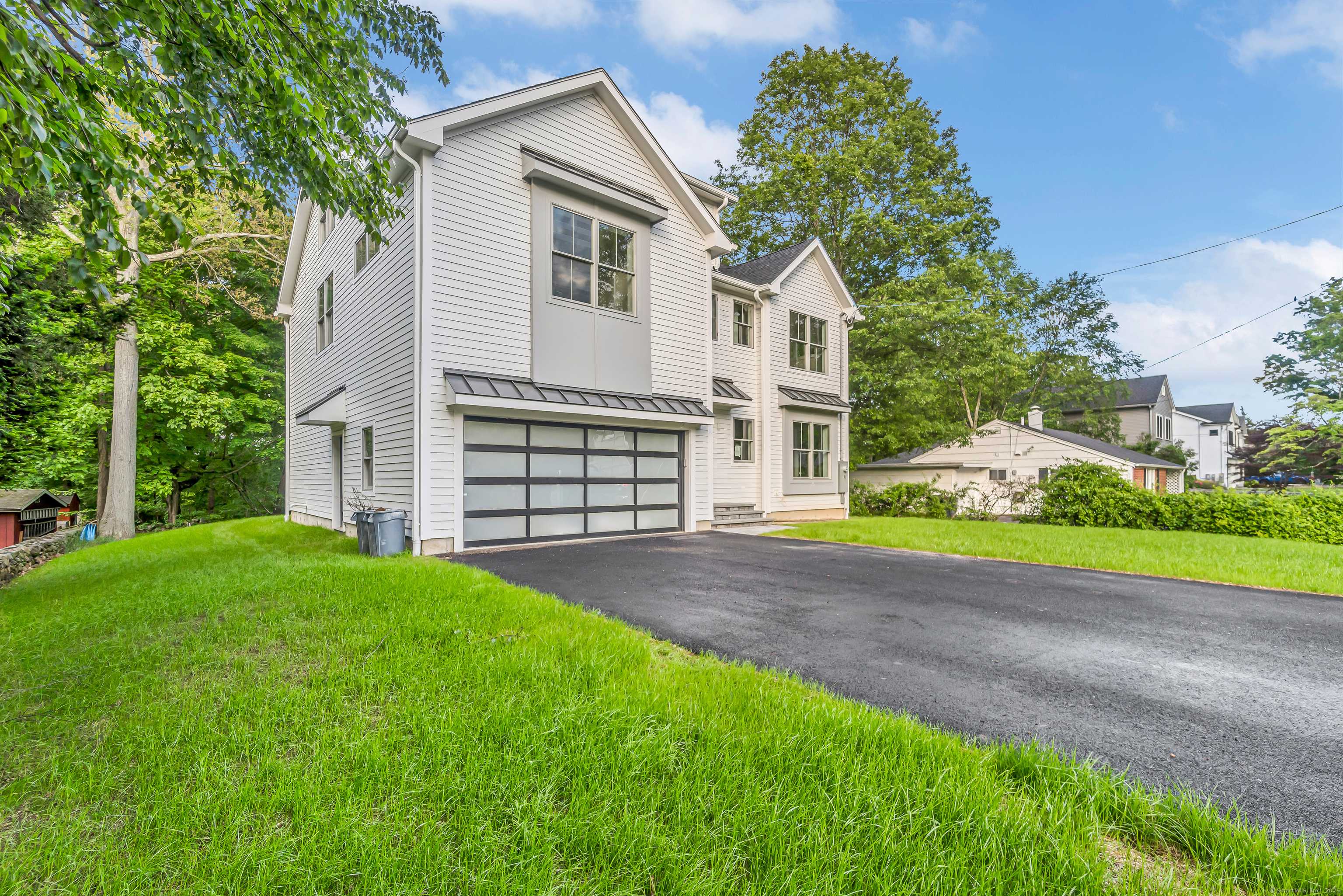 Fairfield, CT 06825,264 Harvester Road