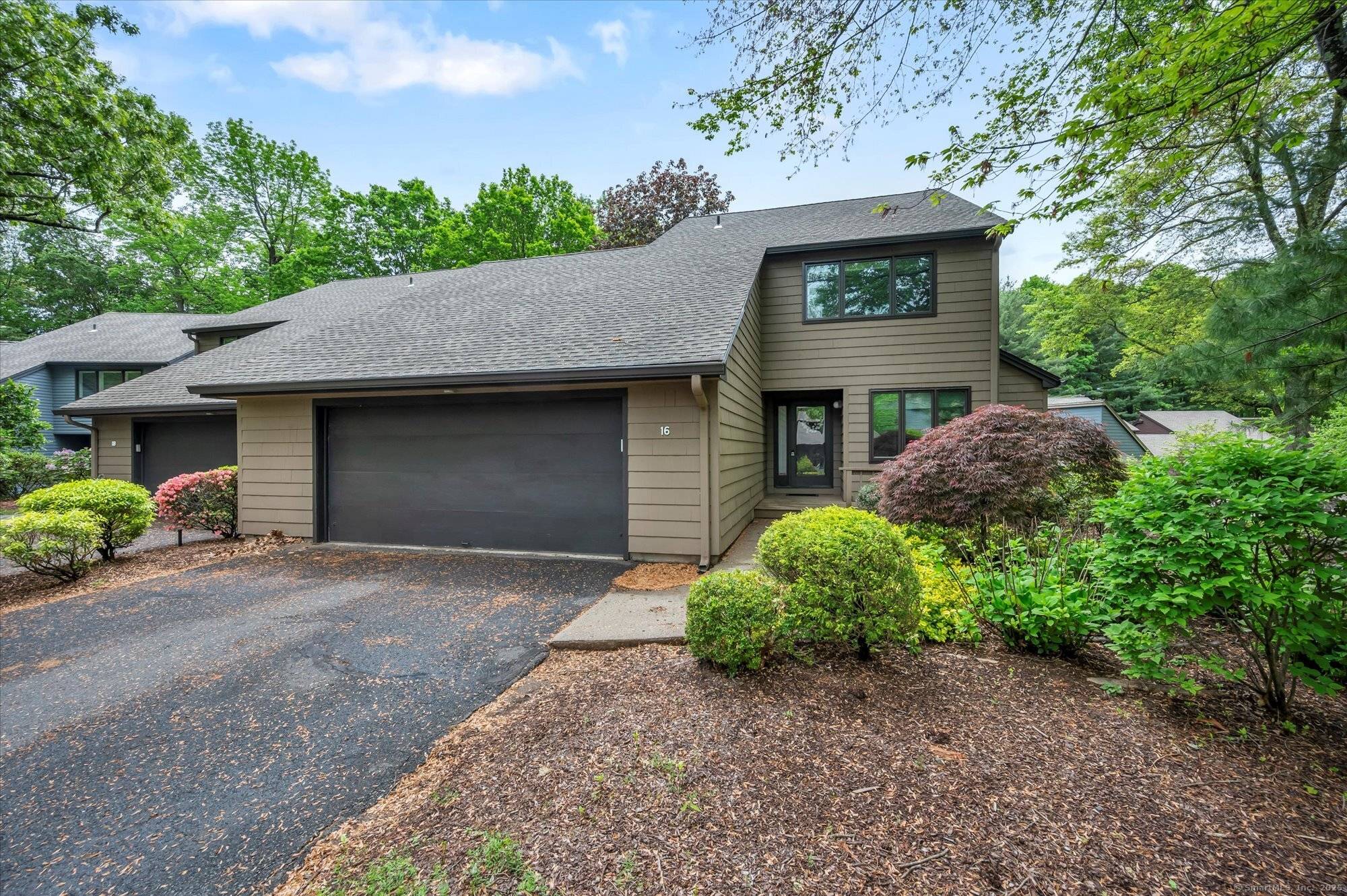16 Ironwood Road #16, West Hartford, CT 06117
