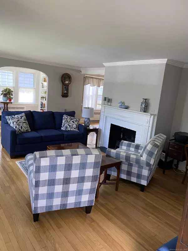 Fairfield, CT 06825,1248 Valley Road