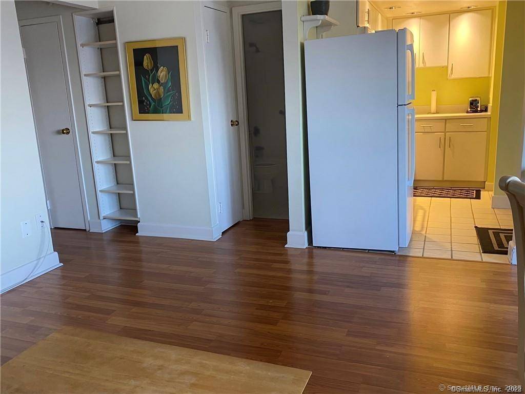 Stamford, CT 06902,60 Strawberry Hill Avenue #1118