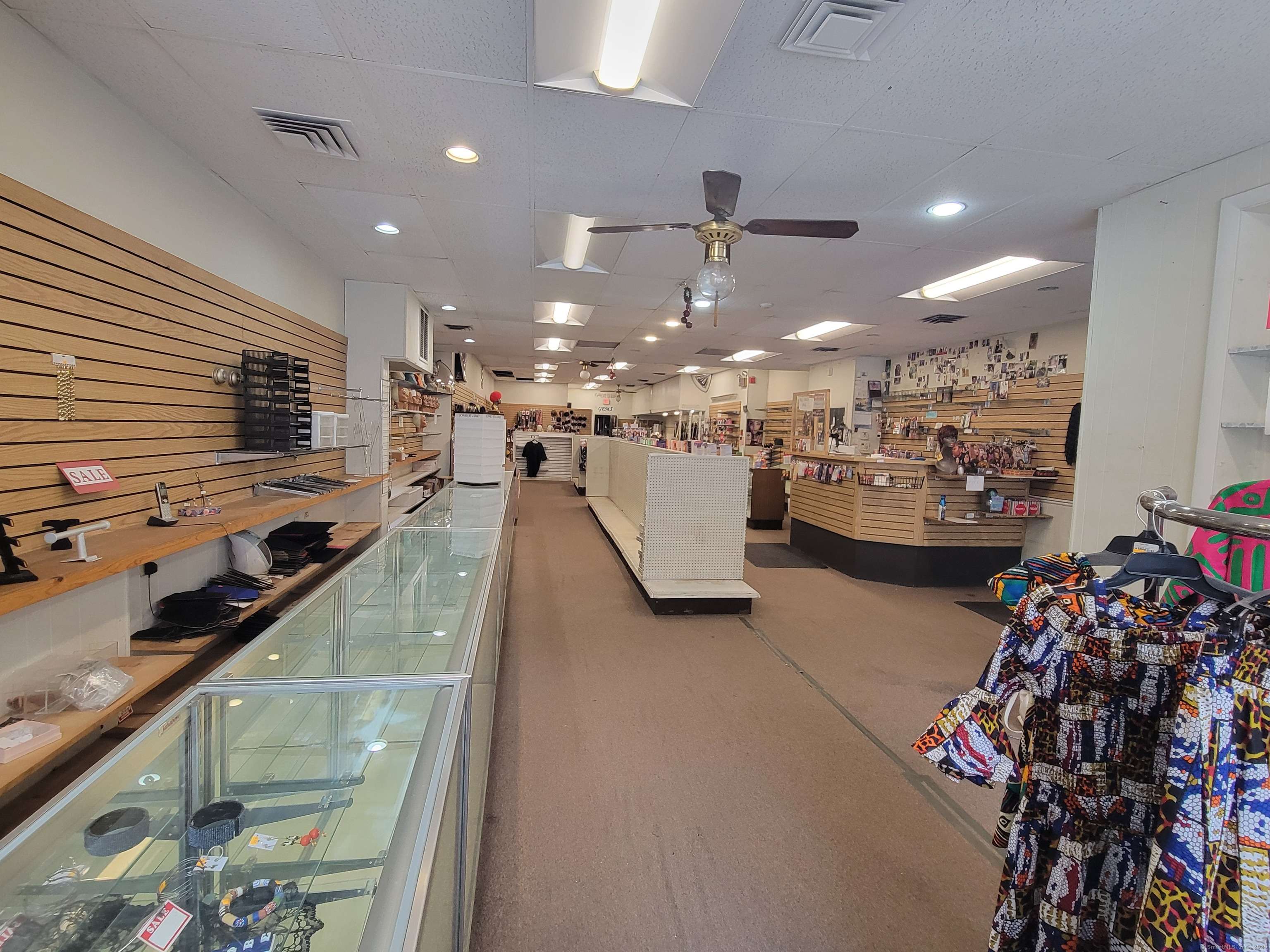 New Haven, CT 06510,827 Chapel Street