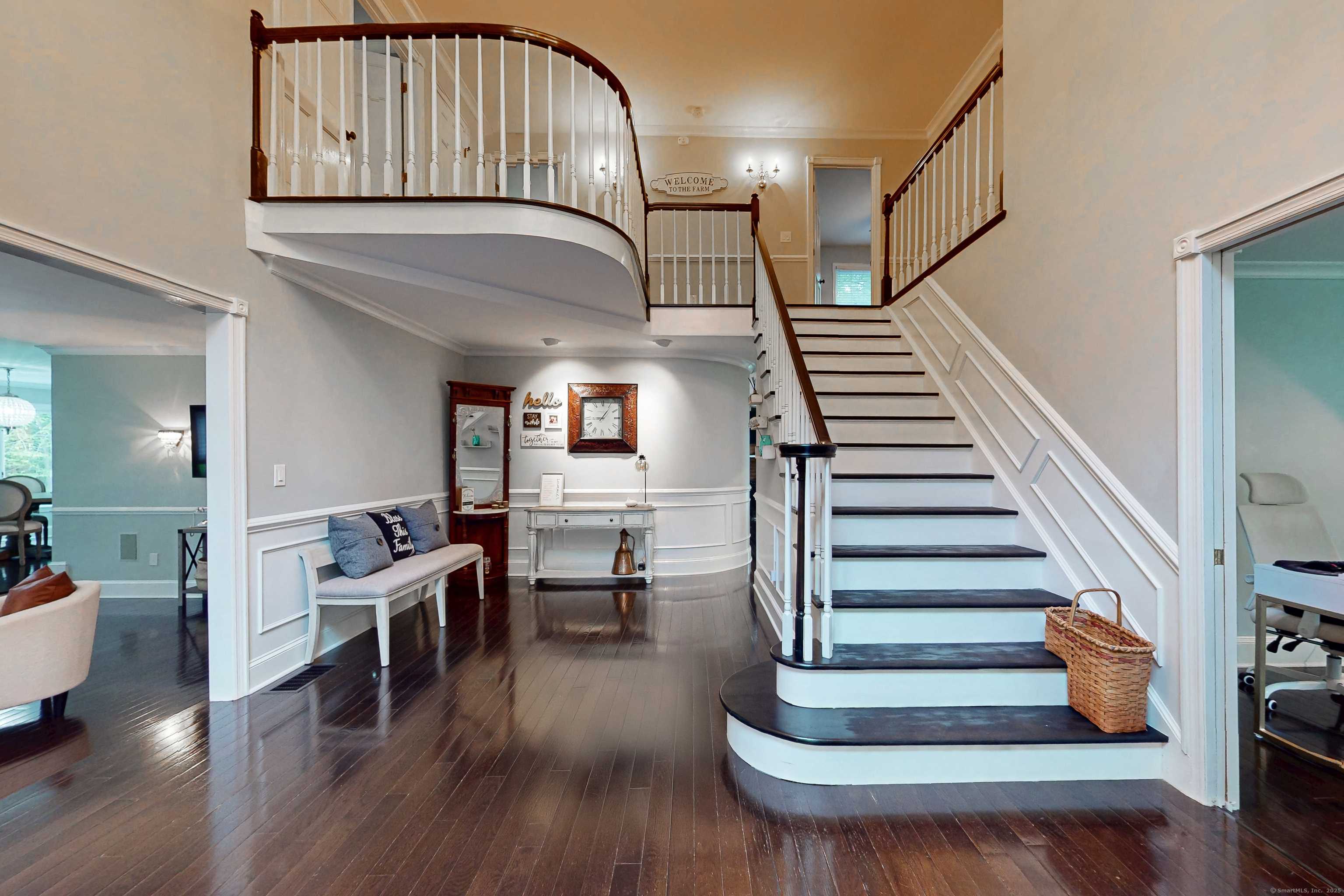Woodbury, CT 06798,3 Inwood Lane