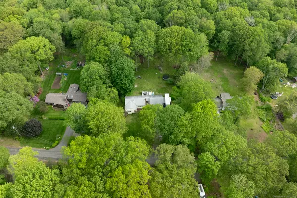 New Hartford, CT 06057,88 Dutton Road