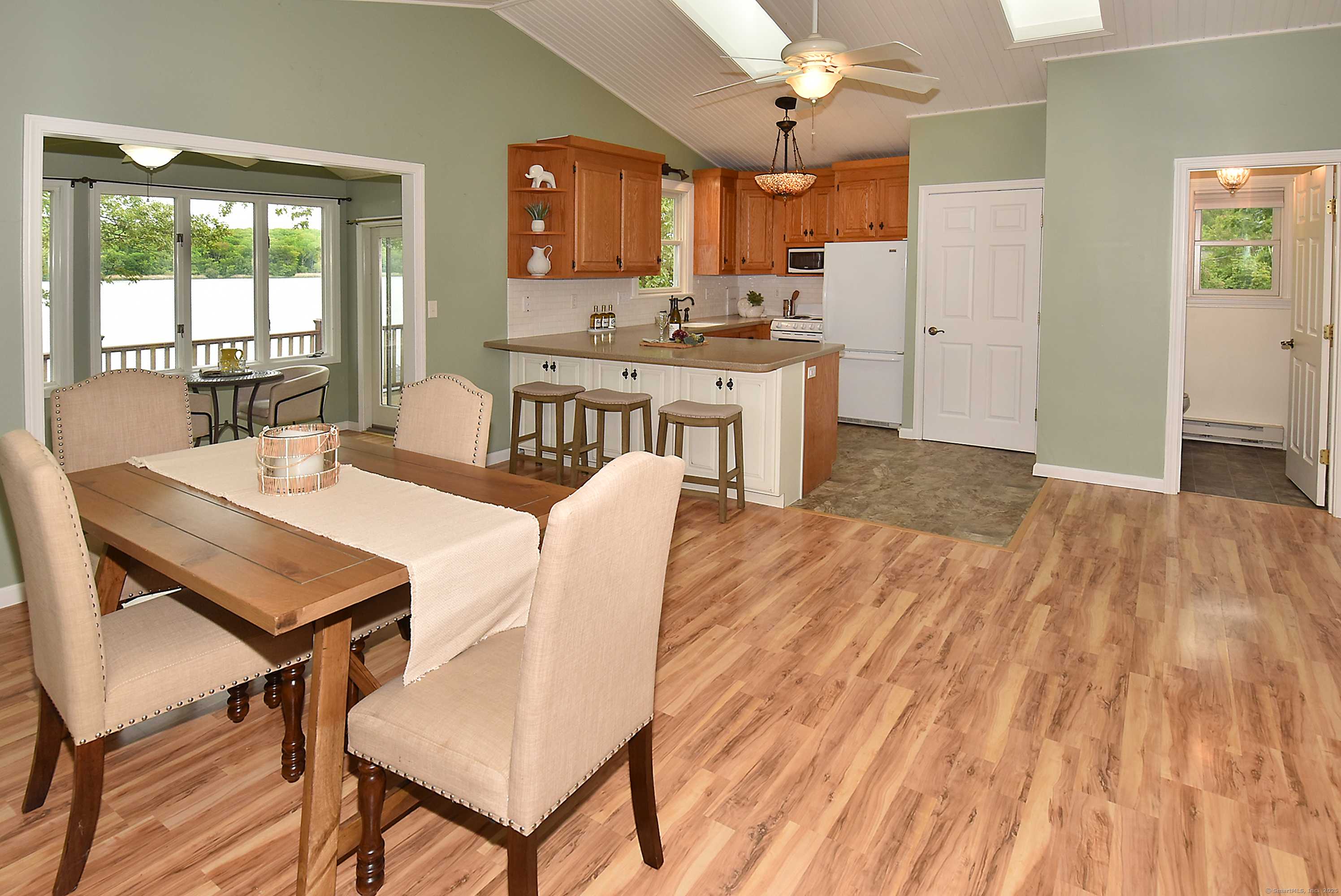 Coventry, CT 06238,96 Avery Shores