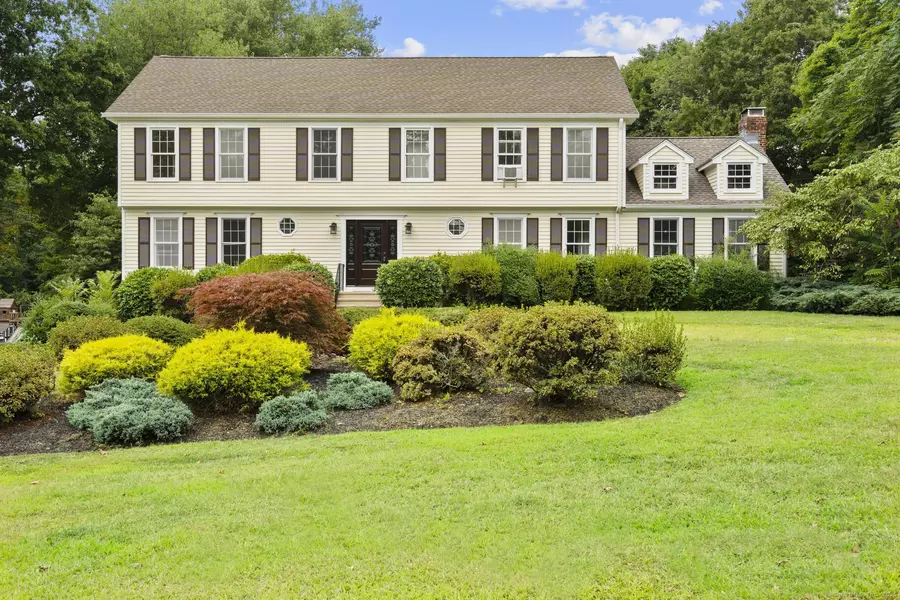 6 Crossbow Lane, Monroe, CT 06468