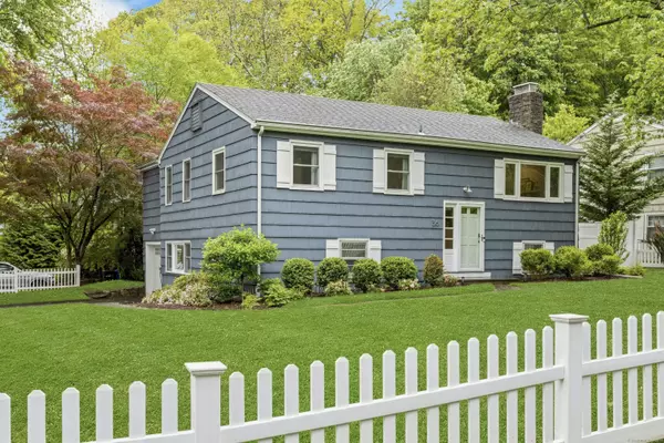 36 Hunt Street, Norwalk, CT 06853