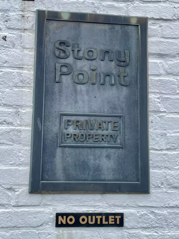 6 Stony Point Road, Westport, CT 06880