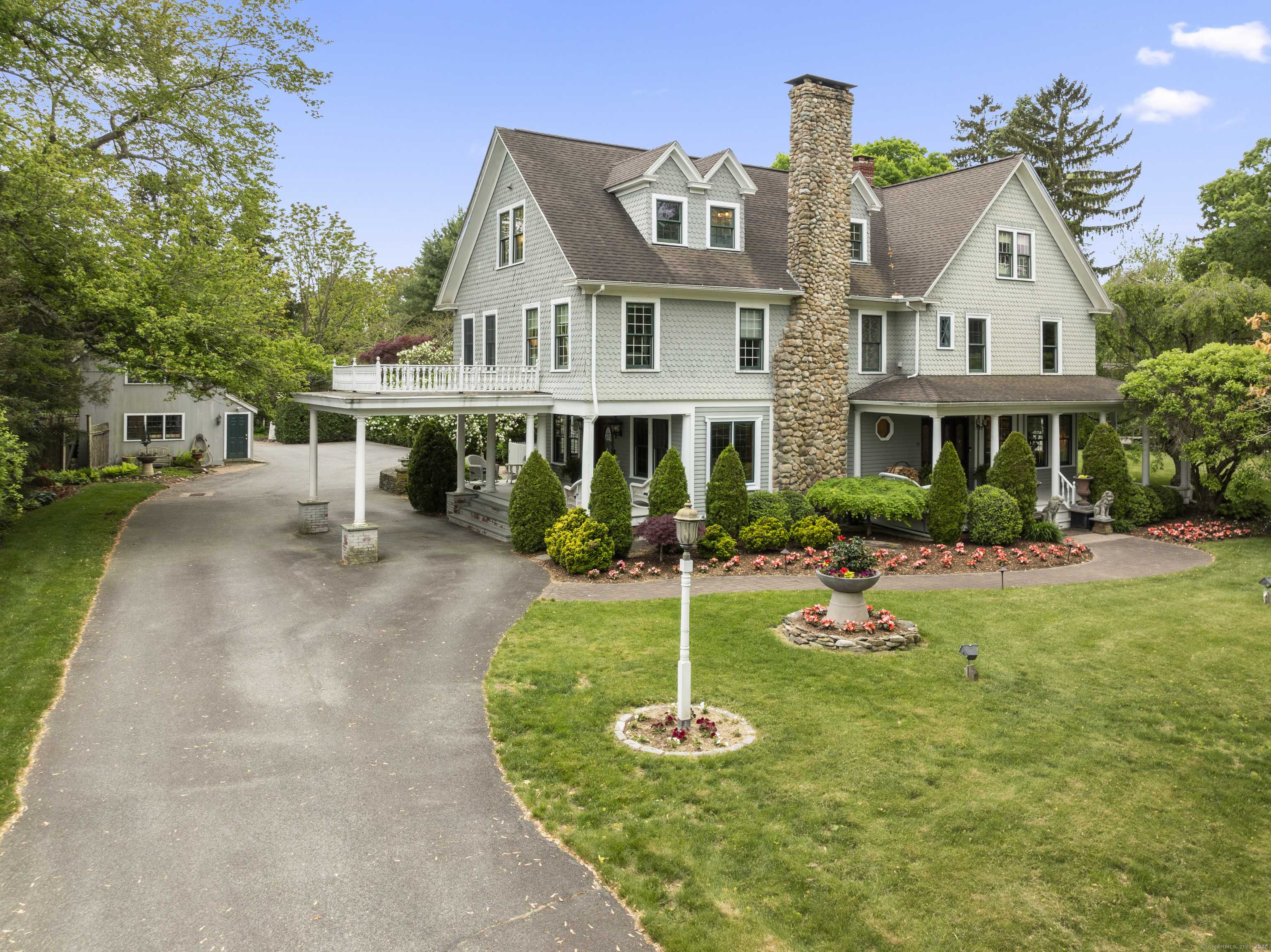 Old Lyme, CT 06371,18 Ferry Road