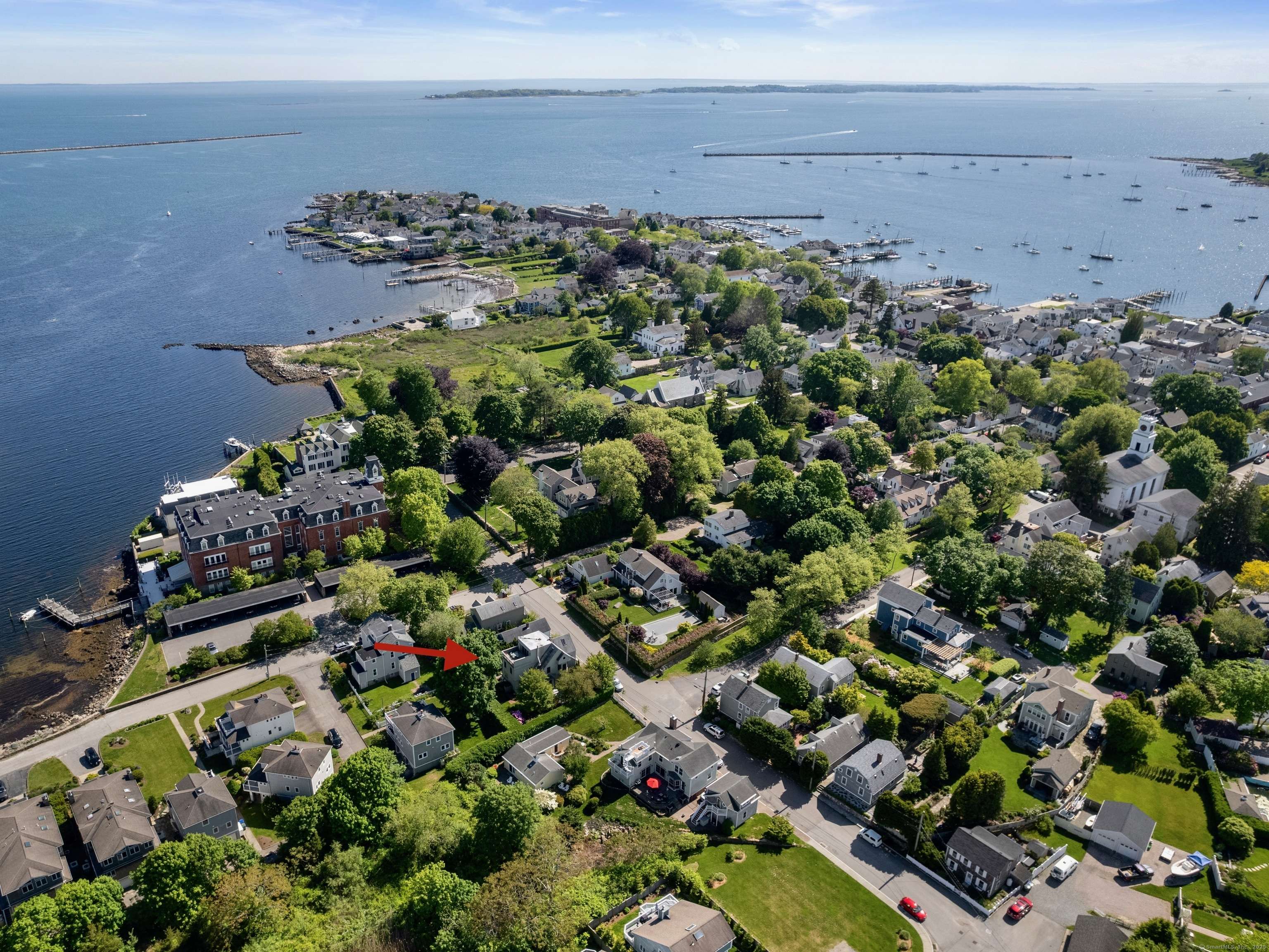 Stonington, CT 06378,37 Orchard Street