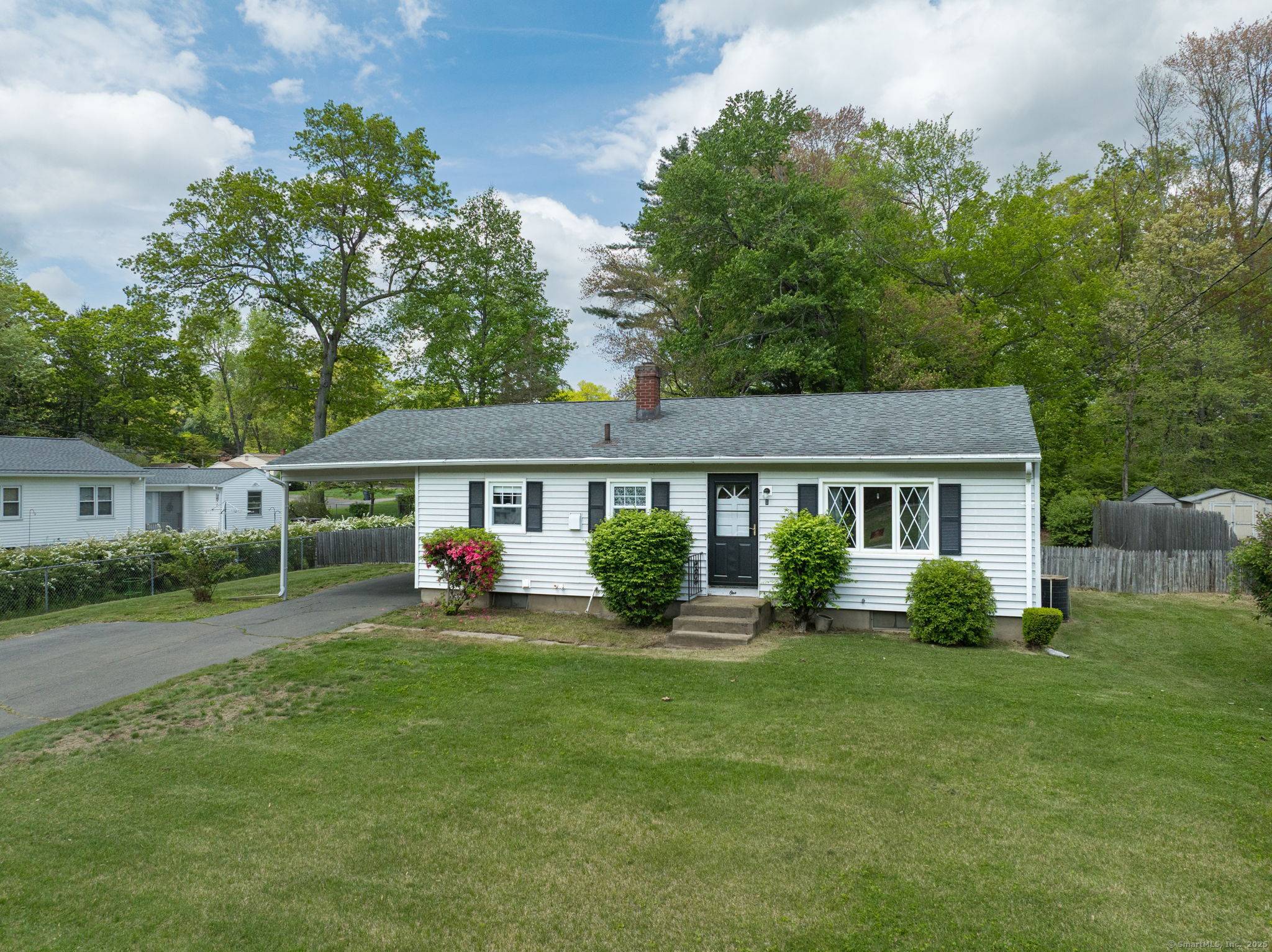 1 Pine Grove Avenue, Enfield, CT 06082