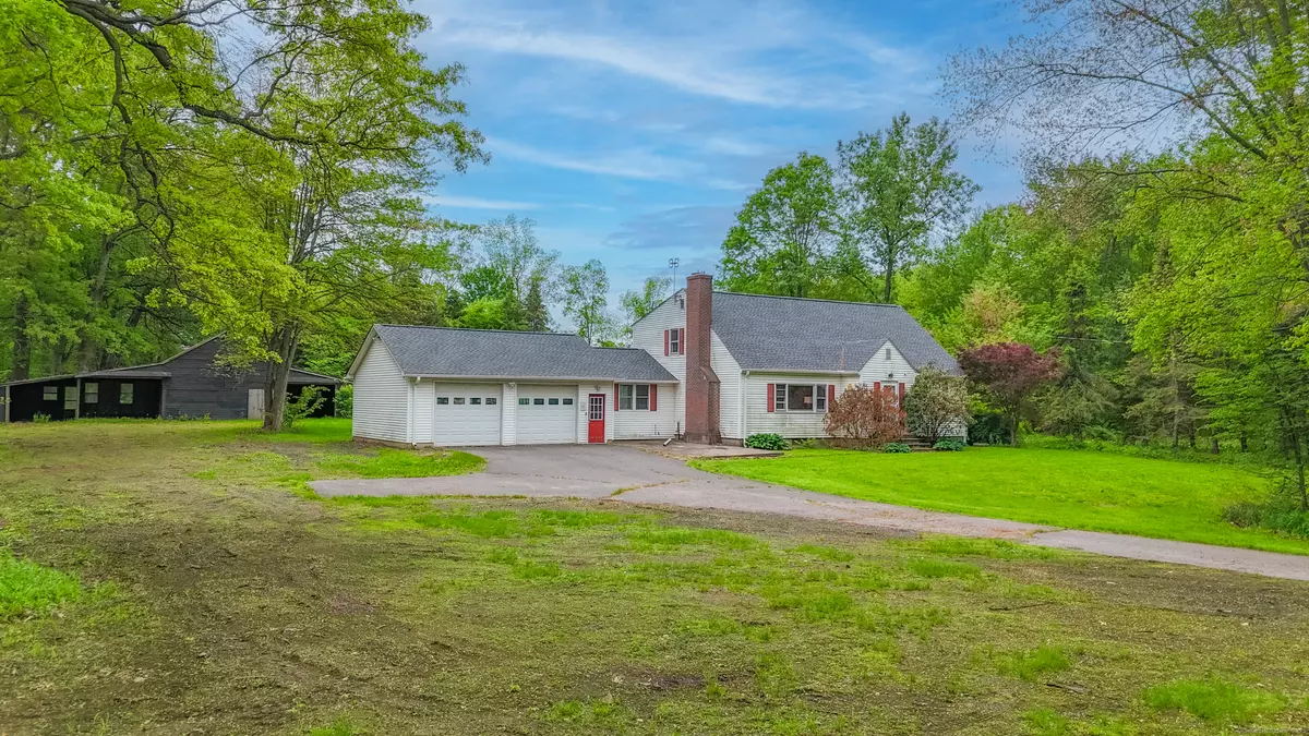 East Windsor, CT 06088,46 Newberry Road