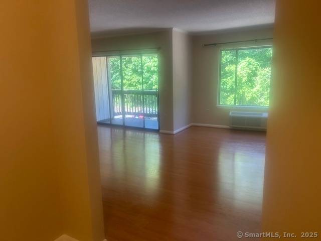 Hamden, CT 06514,175 Mill Pond Road #445