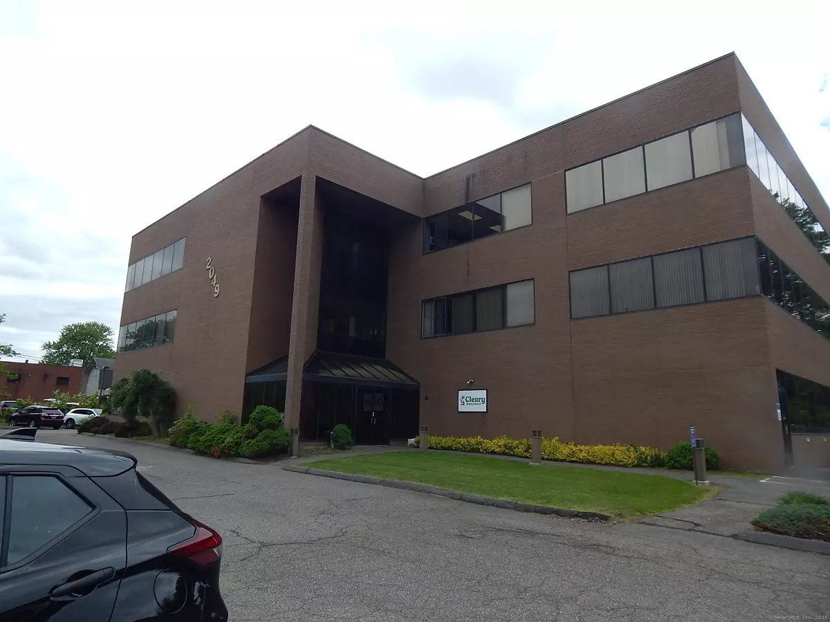 Rocky Hill, CT 06067,2049 Silas Deane Highway