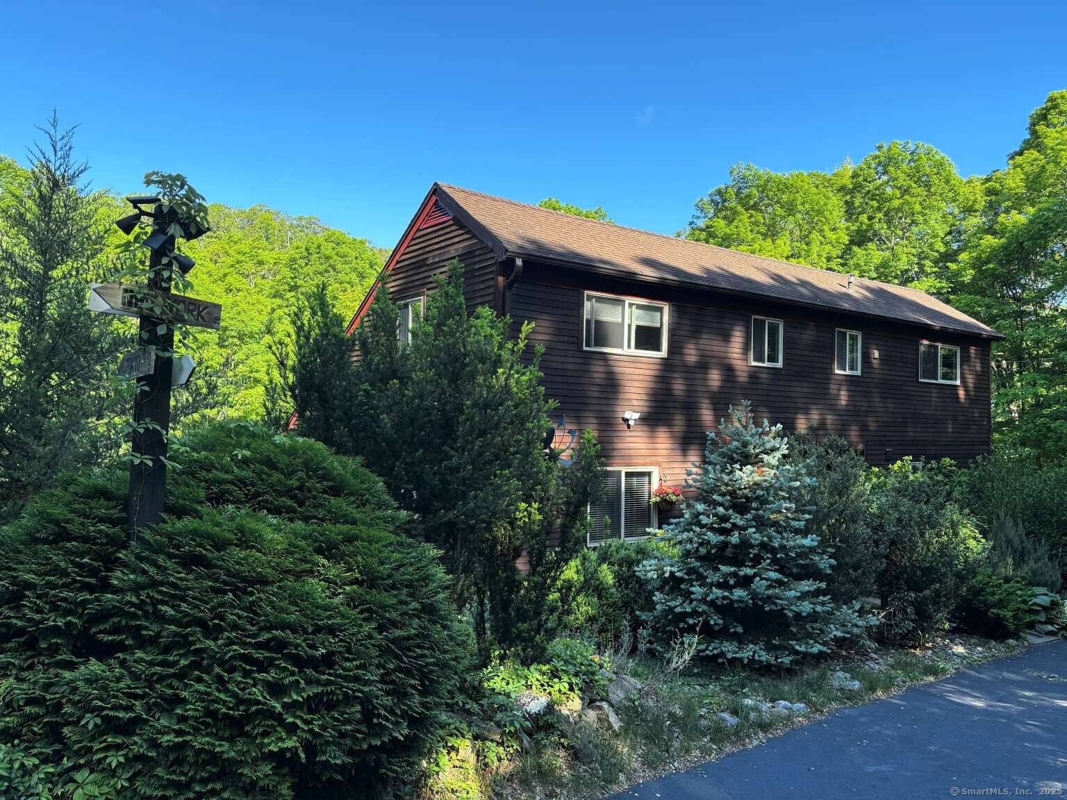 96 Pine Mountain Road, Ridgefield, CT 06877
