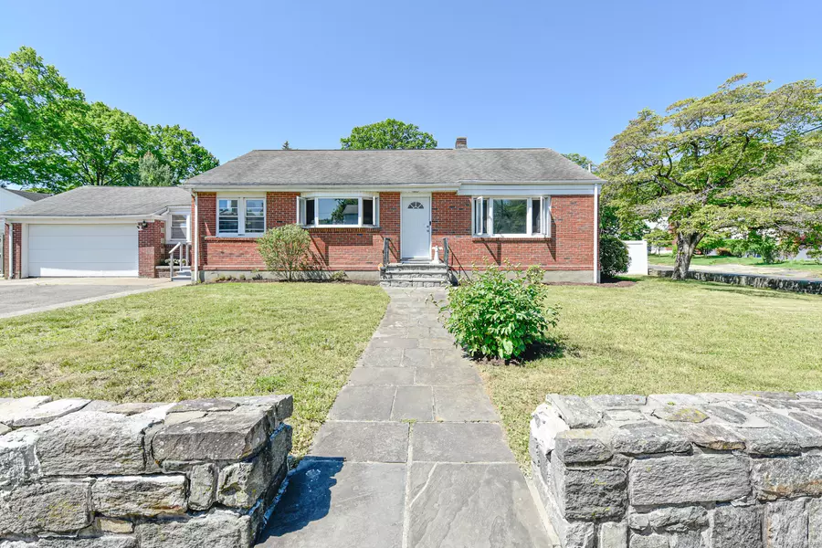 325 Lincoln Boulevard, Bridgeport, CT 06606